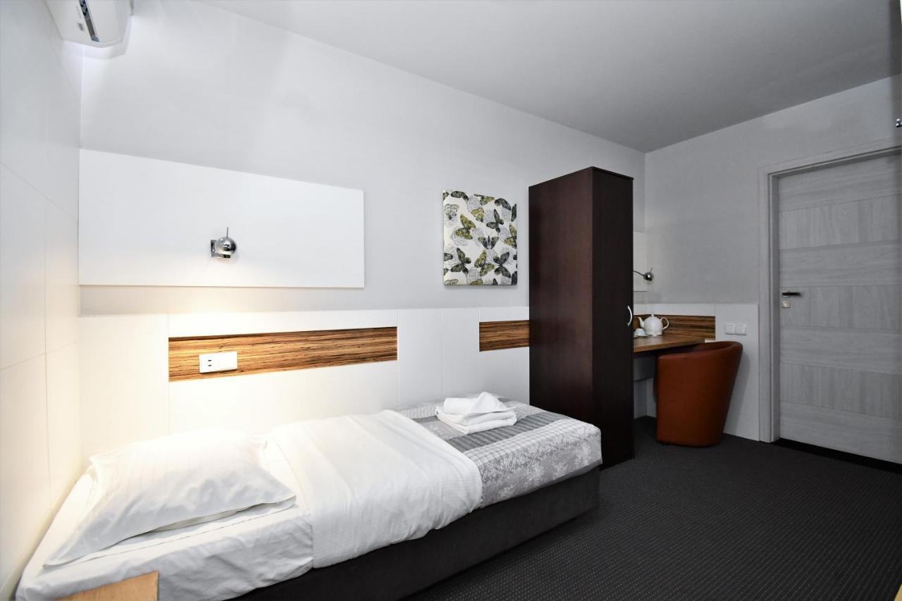 Sleepinn Gdansk Airport Pokoj fotografie