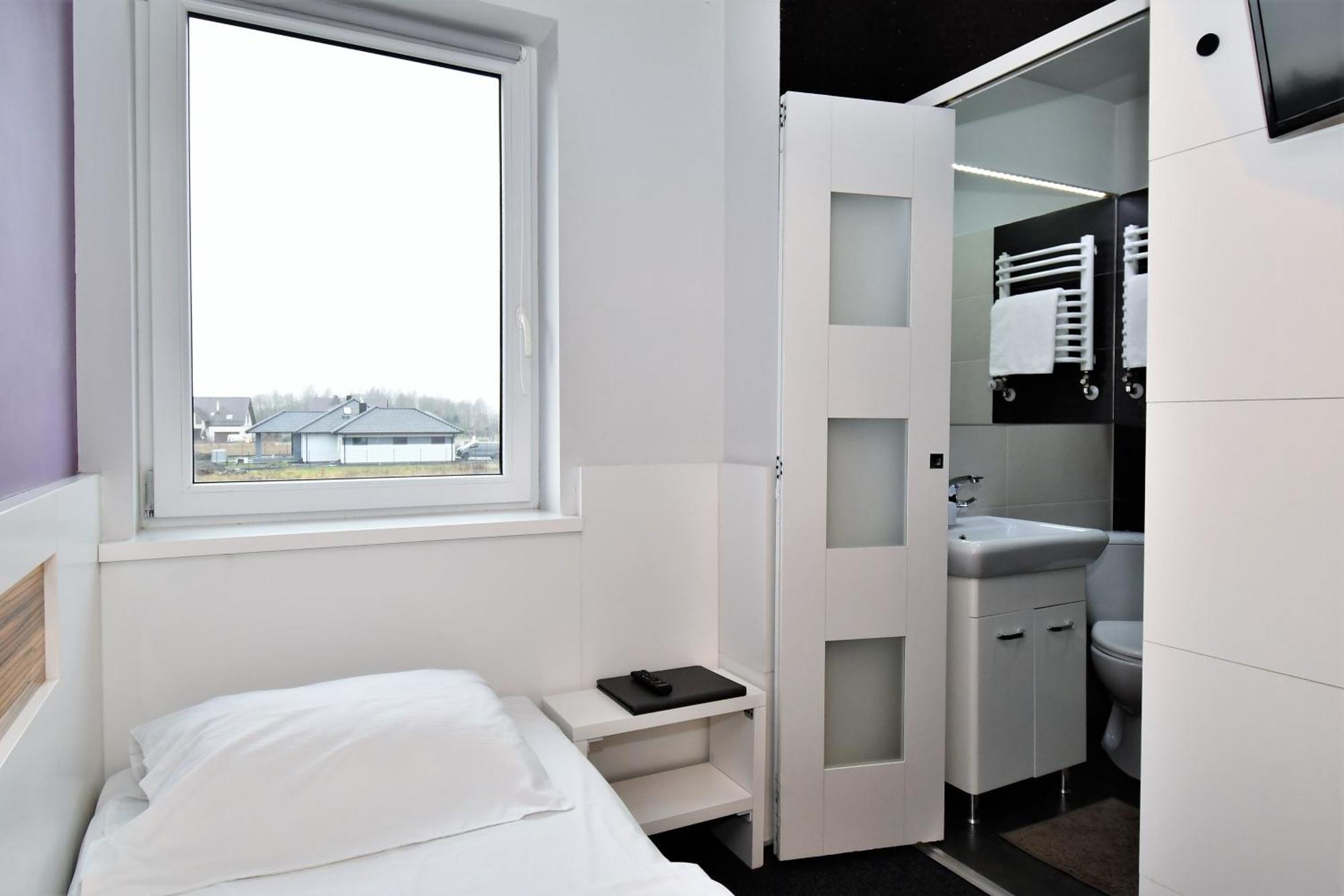 Sleepinn Gdansk Airport Pokoj fotografie